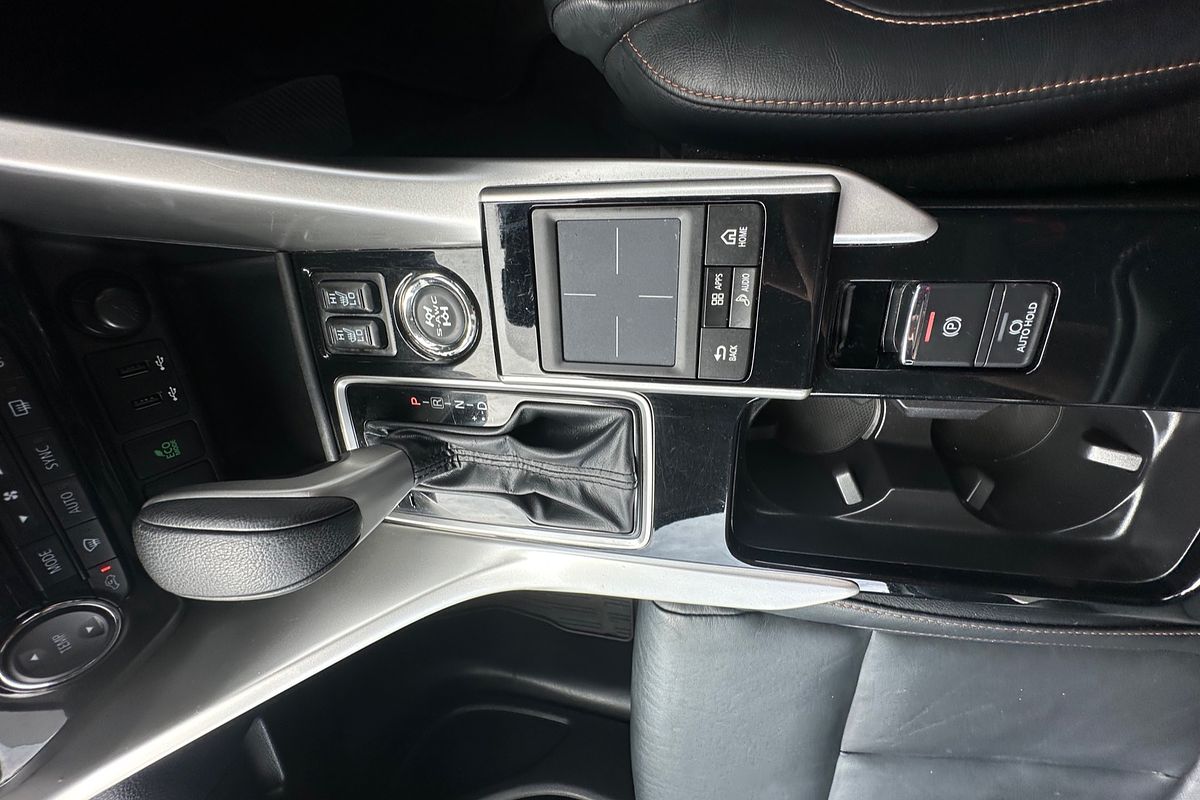 2019 Mitsubishi Eclipse Cross Exceed YA