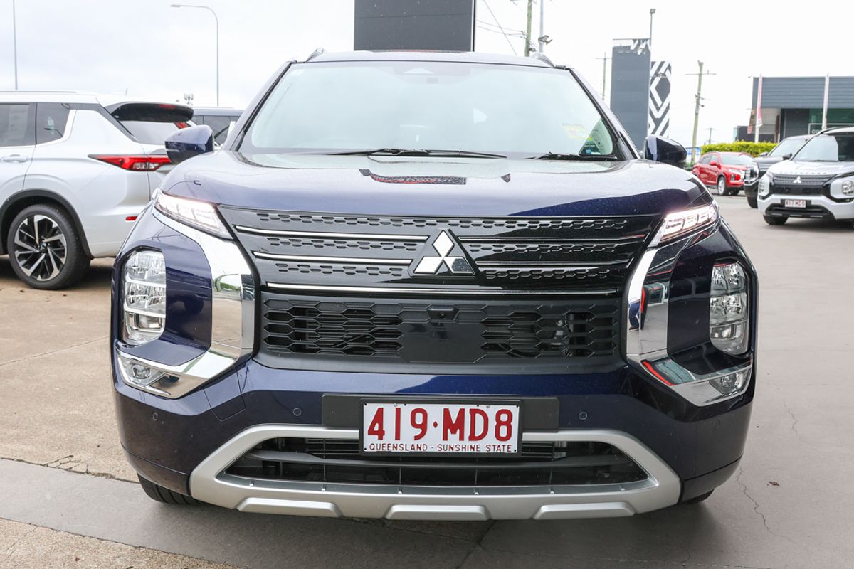2024 Mitsubishi Outlander Exceed ZM