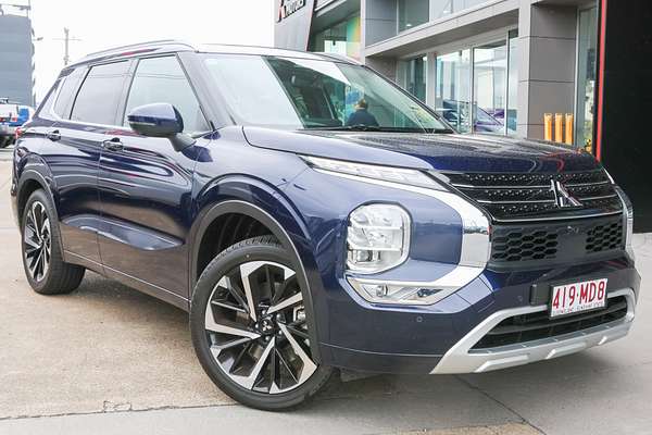 2024 Mitsubishi Outlander Exceed ZM