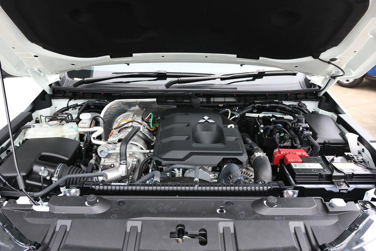 2024 Mitsubishi Triton GLX+ MV 4X4