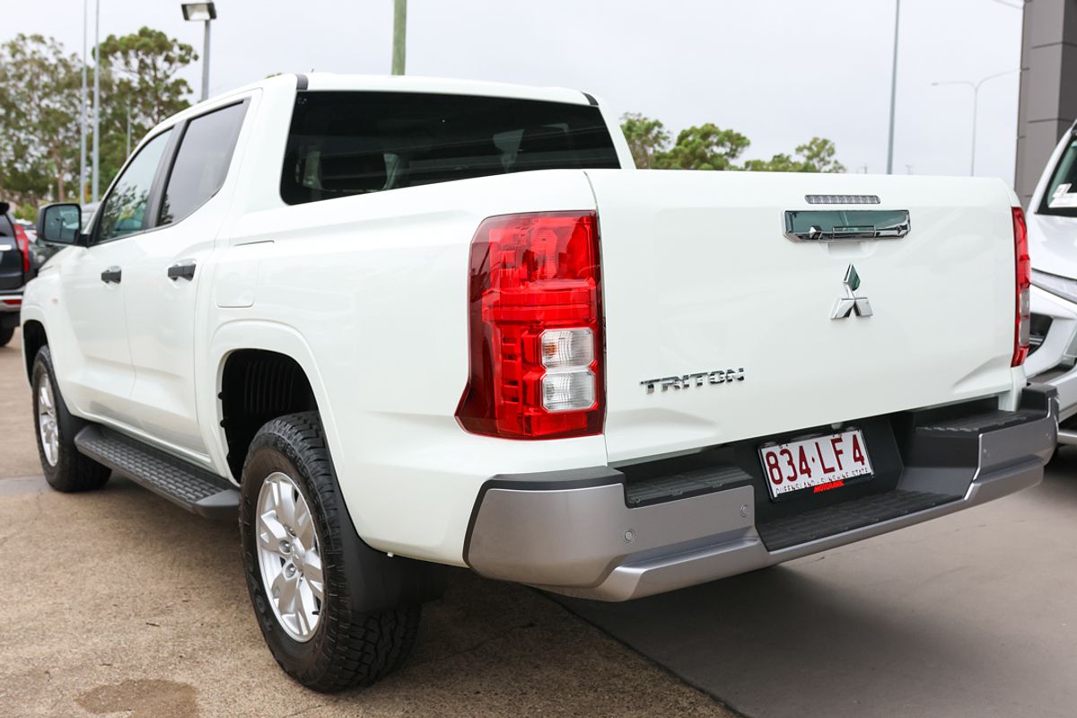 2024 Mitsubishi Triton GLX+ MV 4X4