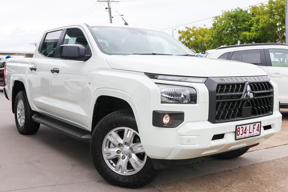 2024 Mitsubishi Triton GLX+ MV 4X4