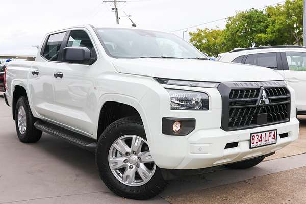 2024 Mitsubishi Triton GLX+ MV 4X4