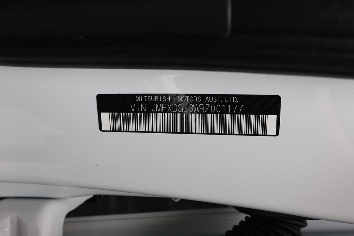 2024 Mitsubishi Eclipse Cross PHEV ES YB