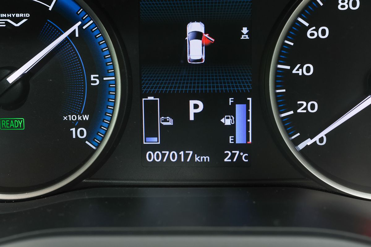 2024 Mitsubishi Eclipse Cross PHEV ES YB