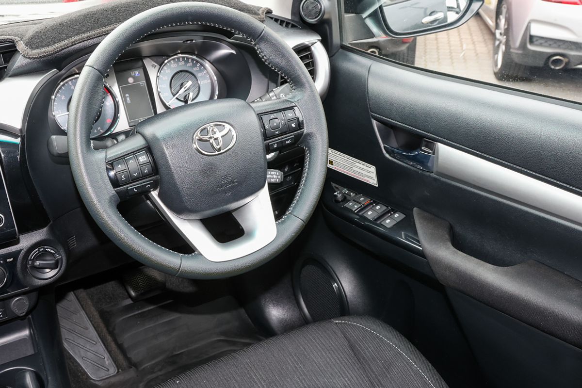 2021 Toyota Hilux SR5 GUN126R 4X4