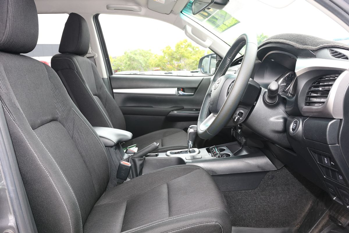 2021 Toyota Hilux SR5 GUN126R 4X4