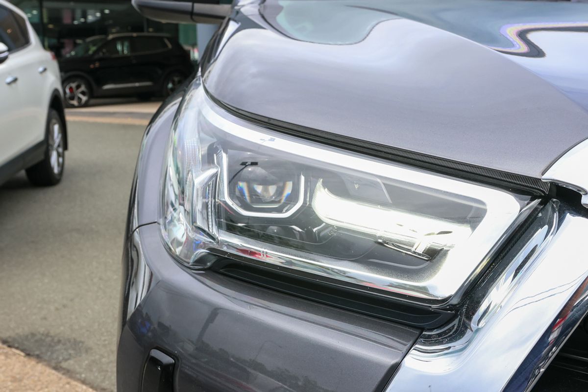 2021 Toyota Hilux SR5 GUN126R 4X4