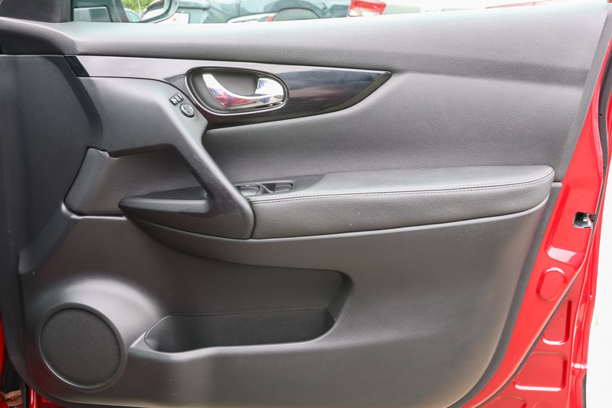 2015 Nissan QASHQAI Ti J11