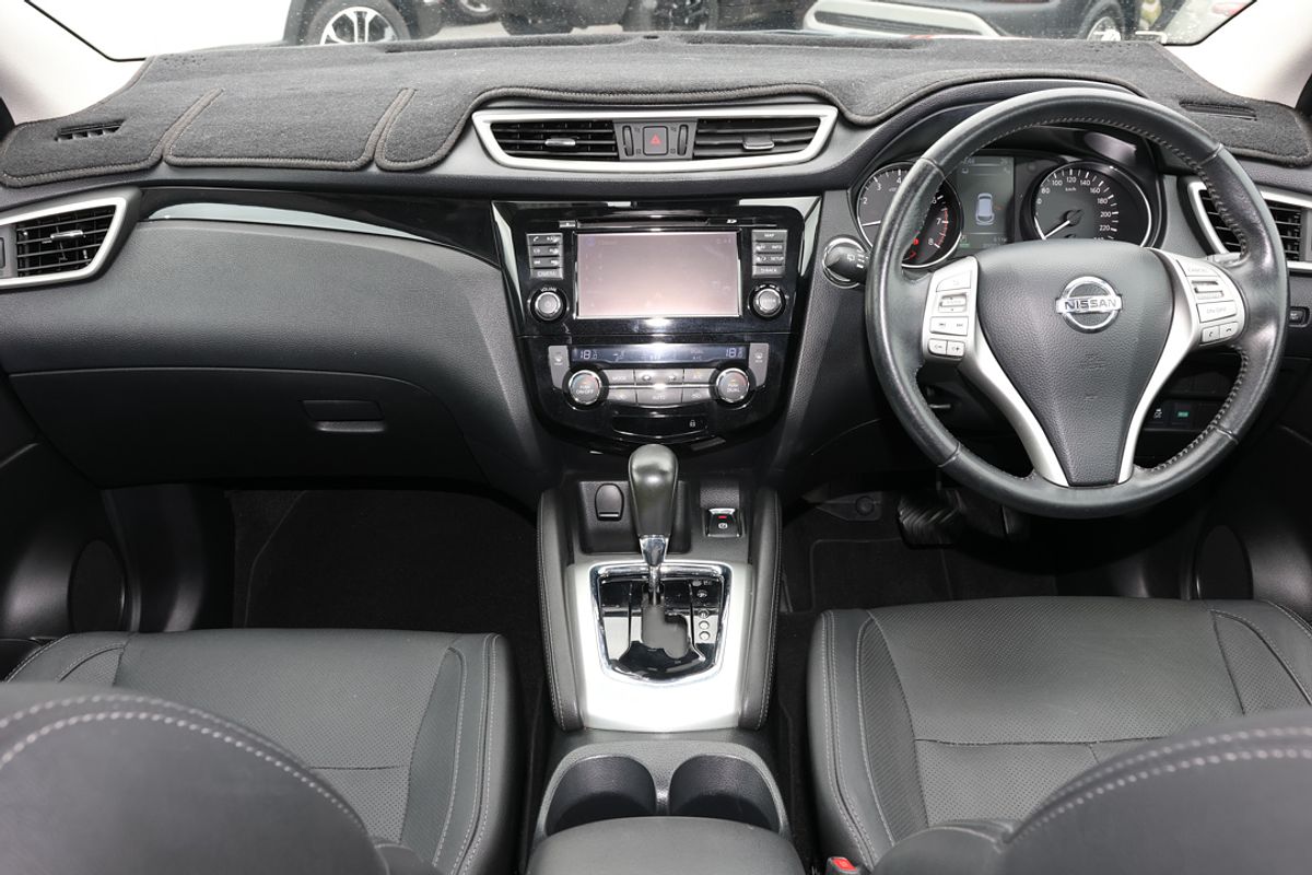 2015 Nissan QASHQAI Ti J11