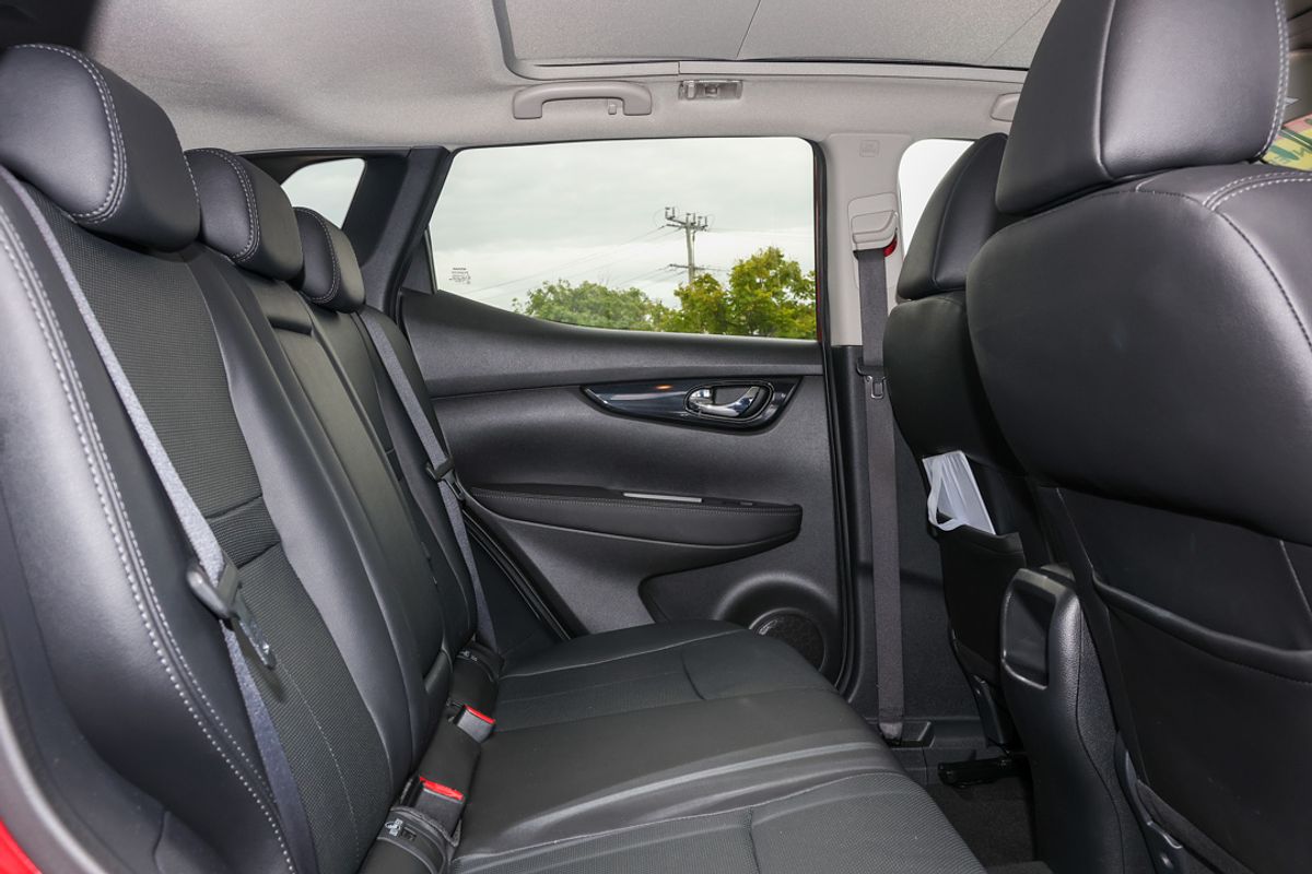 2015 Nissan QASHQAI Ti J11