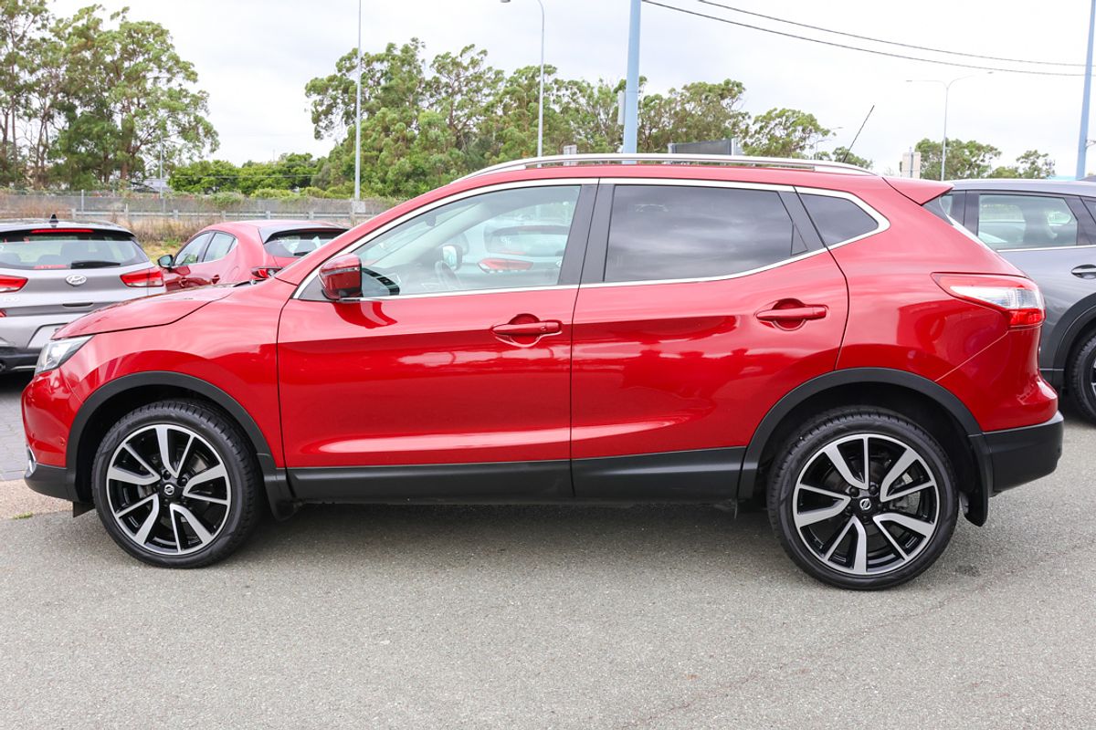 2015 Nissan QASHQAI Ti J11