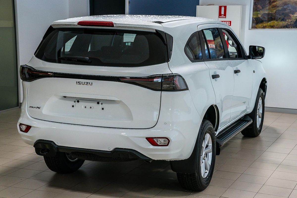 2025 Isuzu MU-X LS-M