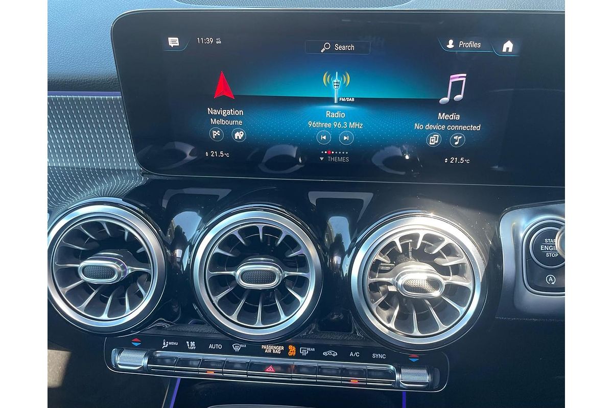 2021 Mercedes-Benz GLB-Class GLB200 X247
