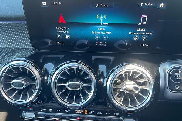 2021 Mercedes-Benz GLB-Class GLB200 X247