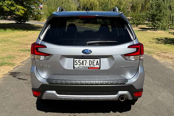 2024 Subaru Forester 2.5i-S S5
