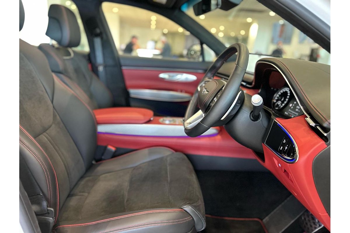 2024 Genesis GV70 2.5T AWD JK.V2