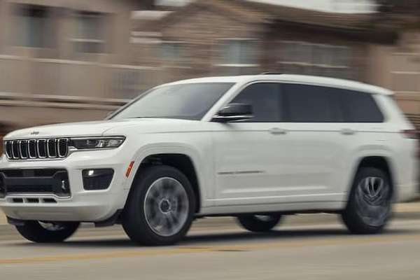 2023 Jeep Grand Cherokee Overland WL