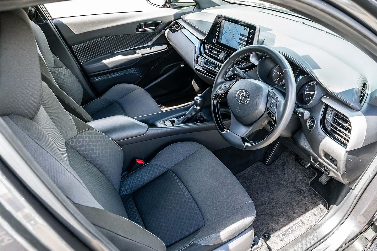 2023 Toyota C-HR GXL NGX10R