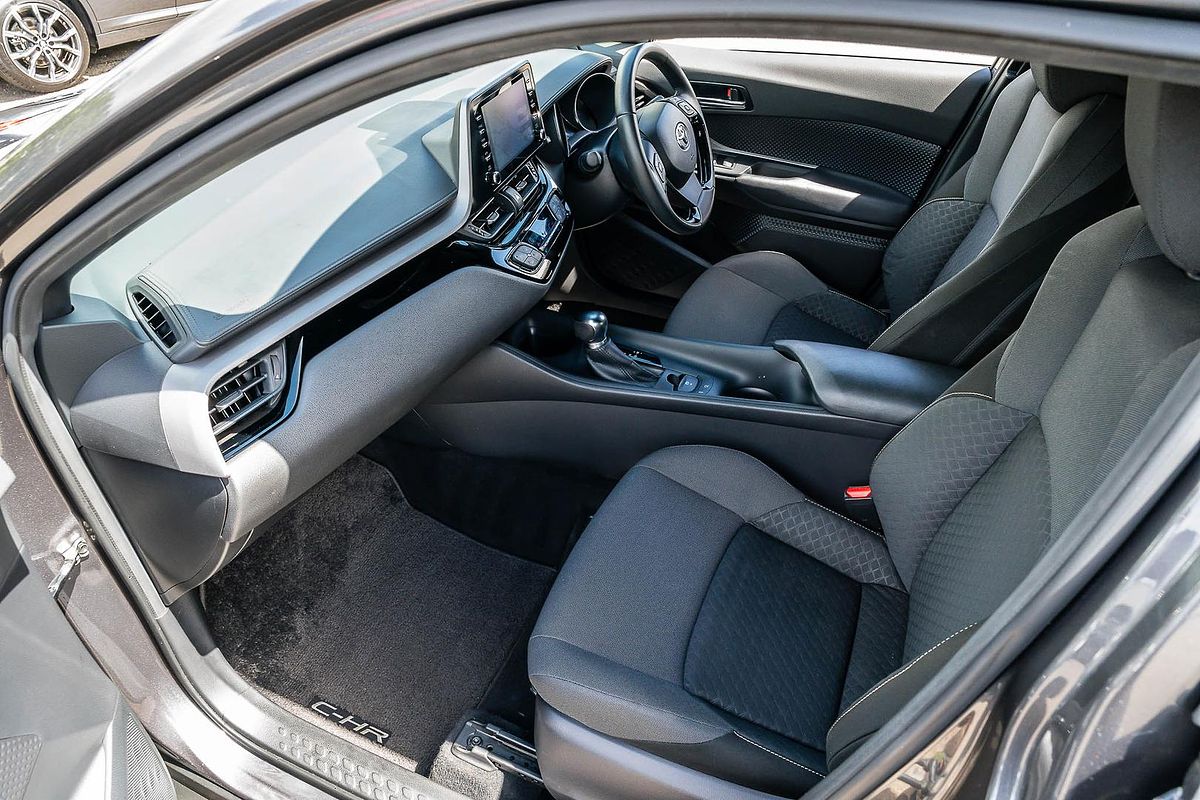 2023 Toyota C-HR GXL NGX10R