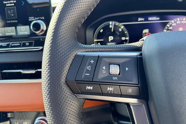 2024 Mitsubishi Outlander PHEV Exceed Tourer ZM