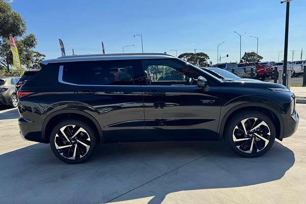 2024 Mitsubishi Outlander PHEV Exceed Tourer ZM