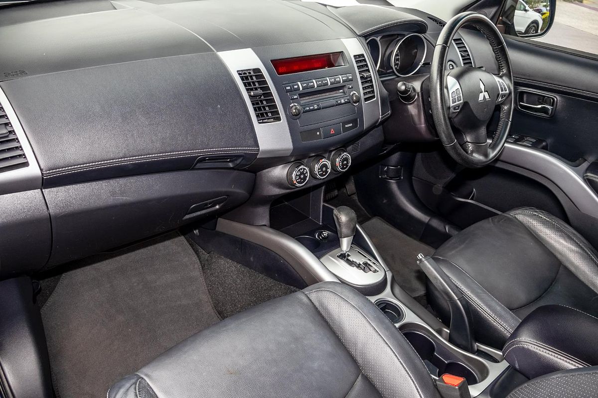 2012 Mitsubishi Outlander LS ZH