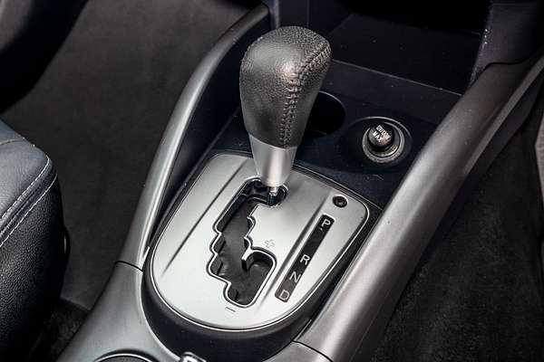 2012 Mitsubishi Outlander LS ZH