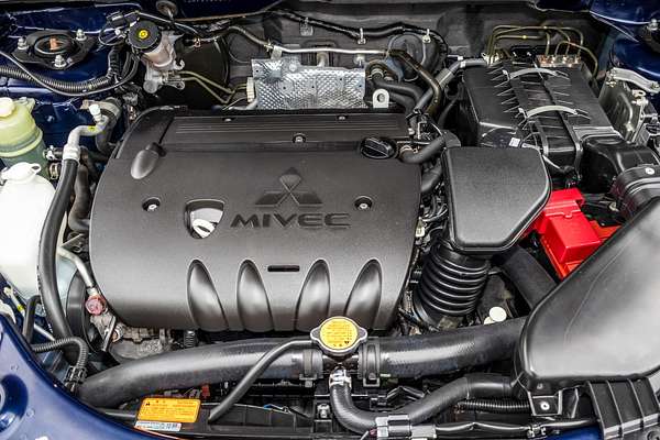 2012 Mitsubishi Outlander LS ZH