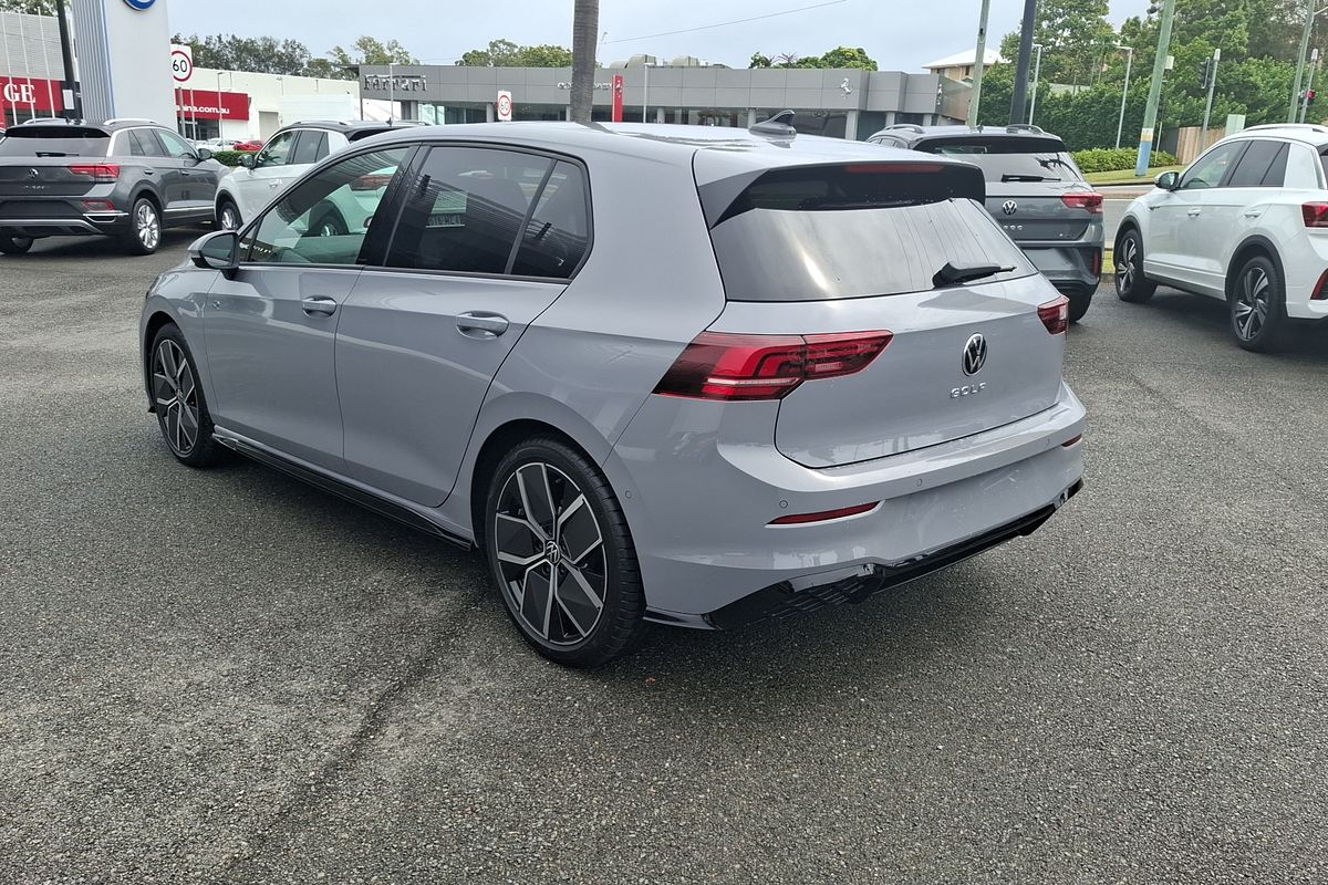 2025 Volkswagen Golf 110TSI R-Line 8.5