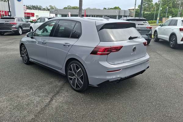 2025 Volkswagen Golf 110TSI R-Line 8.5