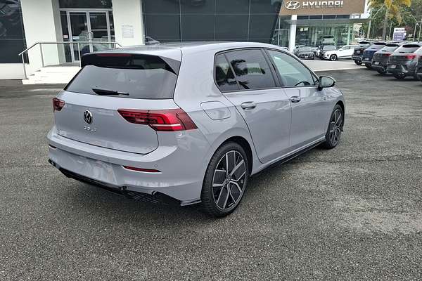 2025 Volkswagen Golf 110TSI R-Line 8.5