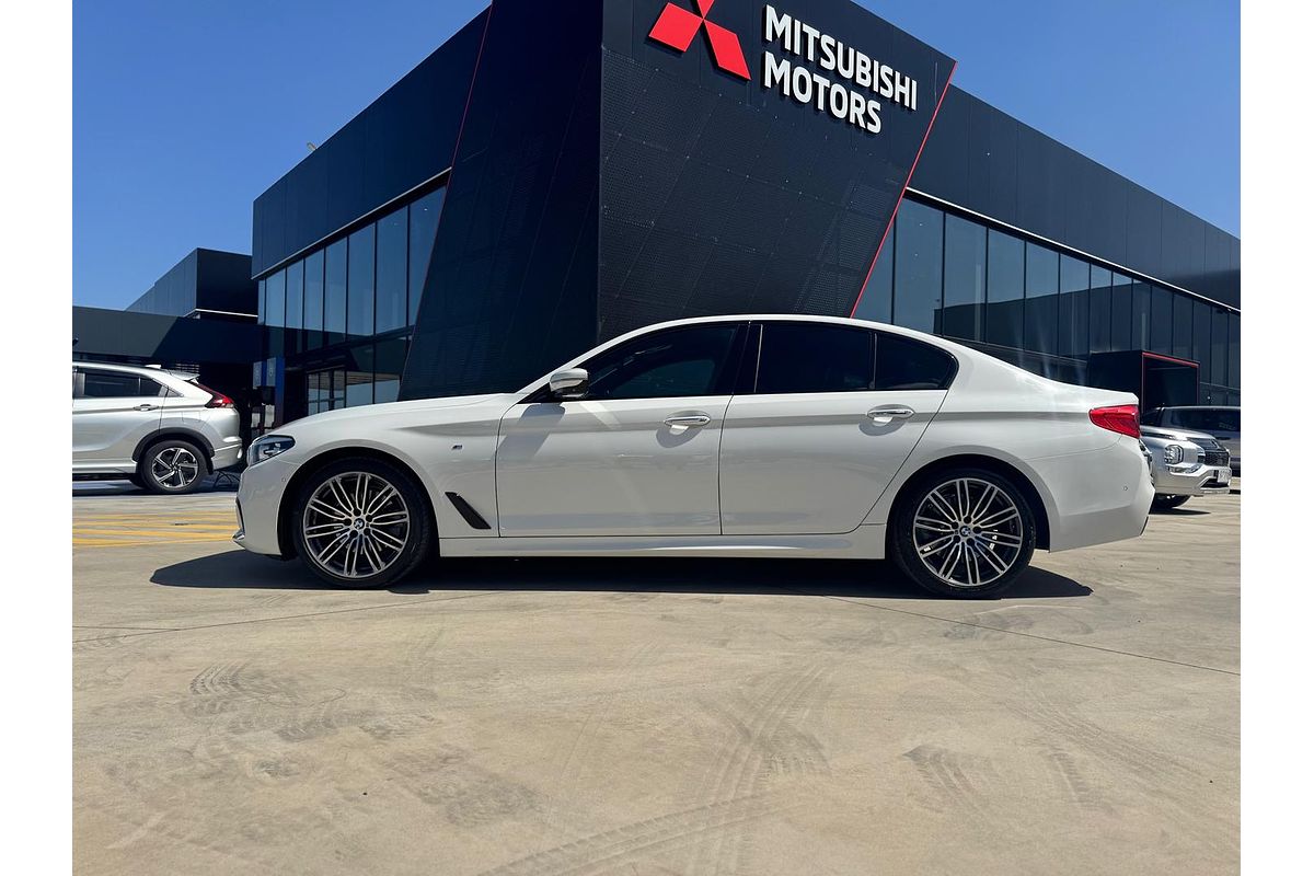 2018 BMW 5 Series 520i M Sport G30
