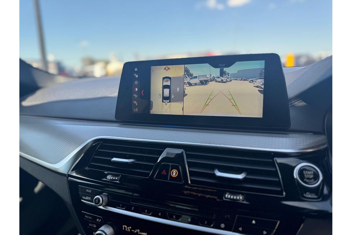 2018 BMW 5 Series 520i M Sport G30