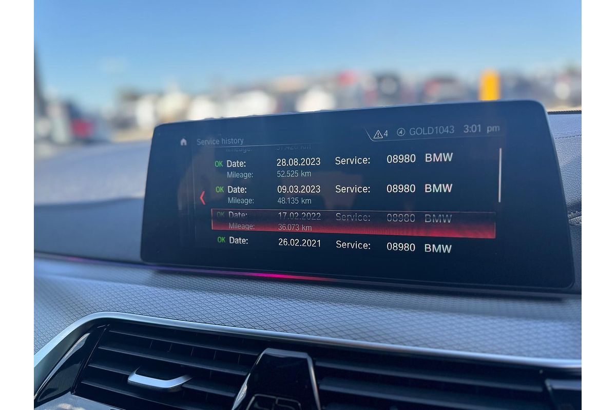 2018 BMW 5 Series 520i M Sport G30