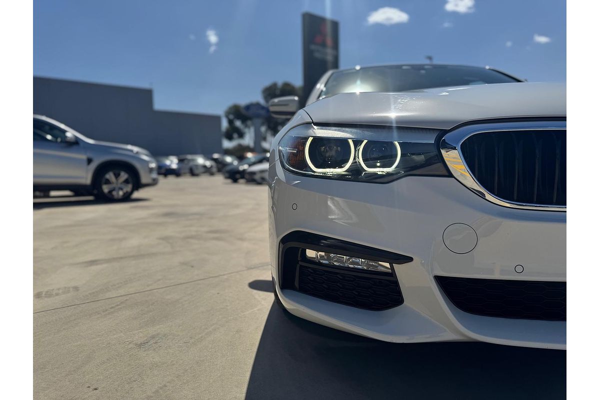 2018 BMW 5 Series 520i M Sport G30