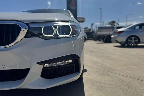 2018 BMW 5 Series 520i M Sport G30