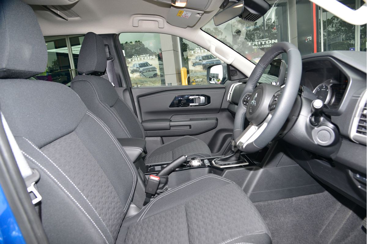 2024 Mitsubishi Triton GLS MV 4X4