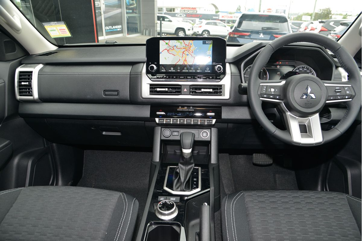2024 Mitsubishi Triton GLS MV 4X4
