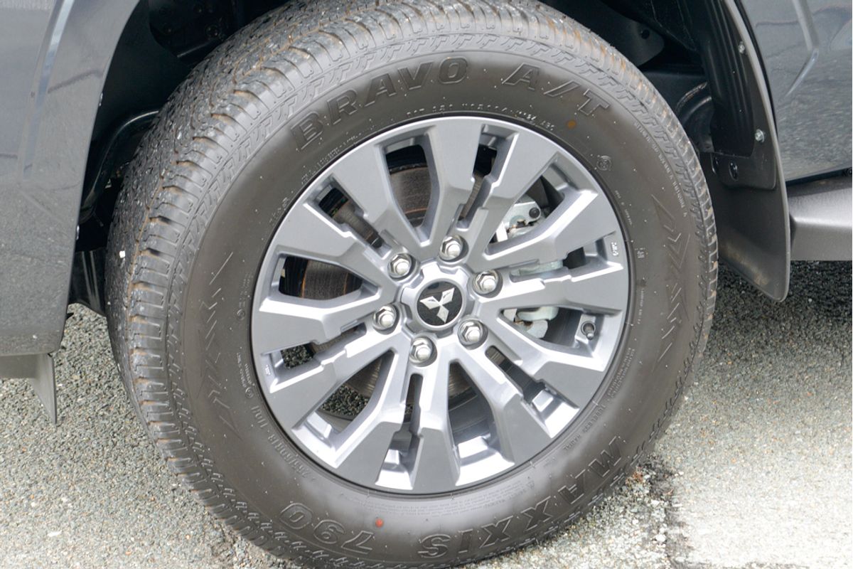 2024 Mitsubishi Triton GLS MV 4X4