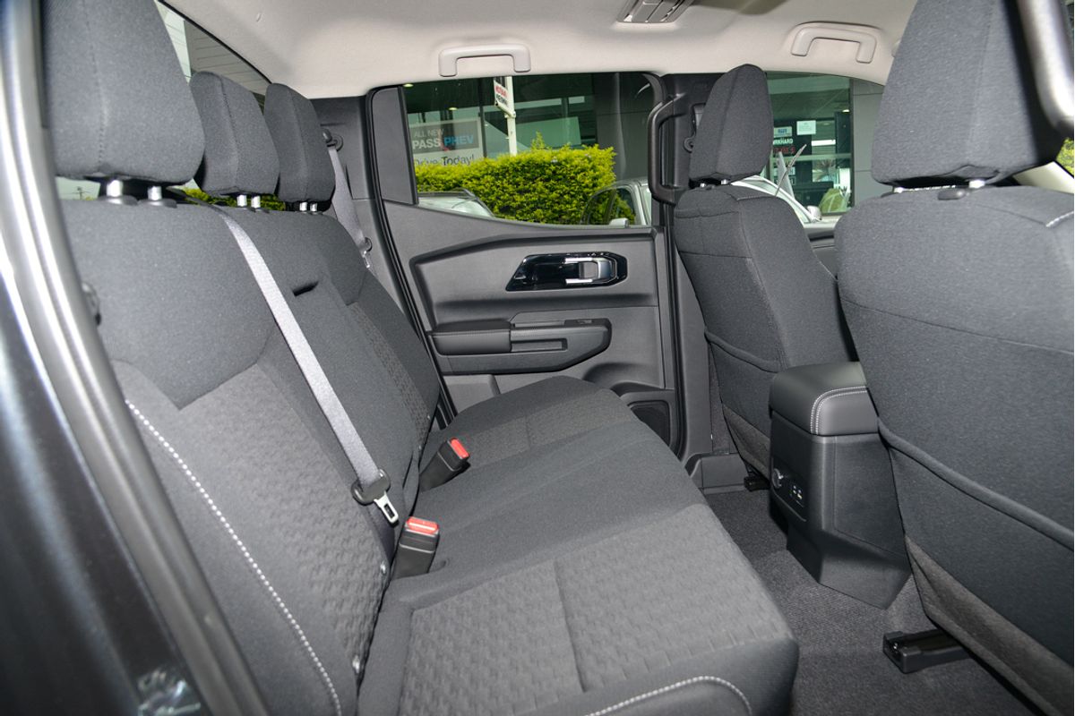 2024 Mitsubishi Triton GLS MV 4X4