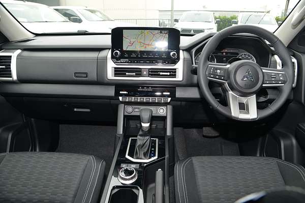 2024 Mitsubishi Triton GLS MV 4X4