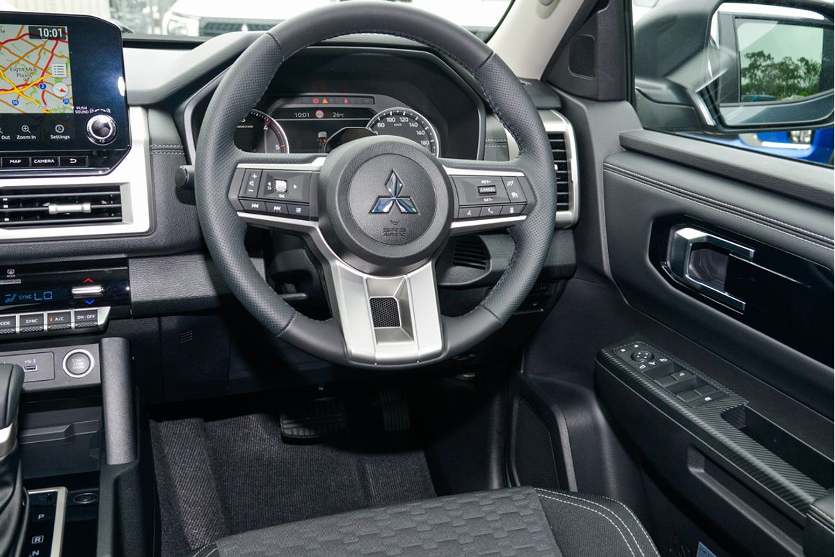 2024 Mitsubishi Triton GLS MV 4X4