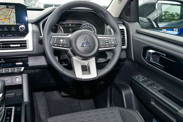 2024 Mitsubishi Triton GLS MV 4X4