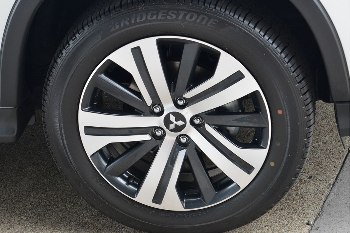 2024 Mitsubishi ASX Exceed XD