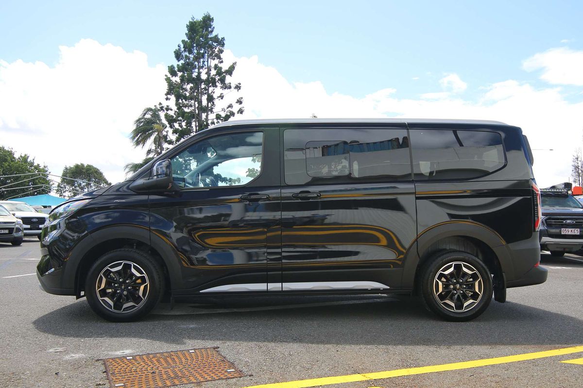 2024 Ford Tourneo Active AV SWB