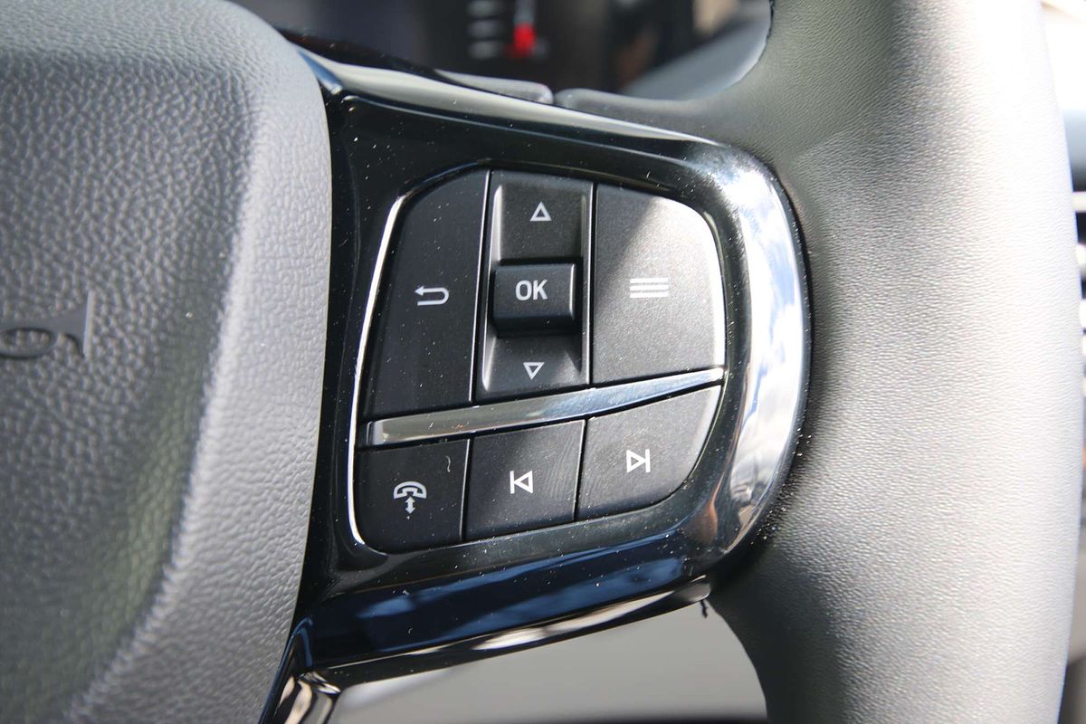 2024 Ford Tourneo Active AV SWB