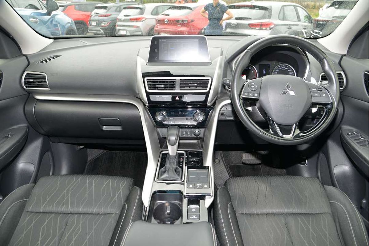 2017 Mitsubishi Eclipse Cross LS YA