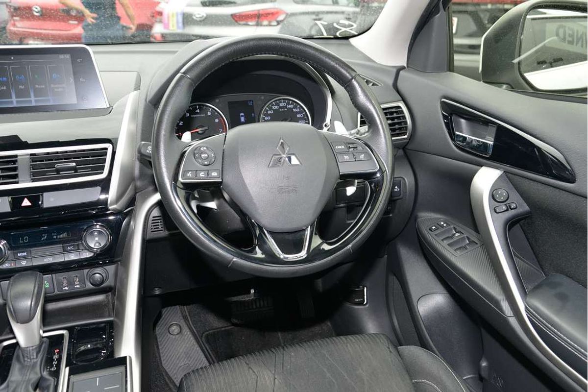 2017 Mitsubishi Eclipse Cross LS YA