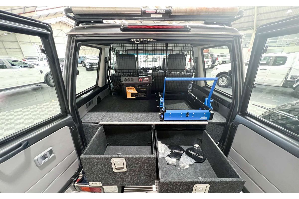 2020 Toyota Landcruiser GXL VDJ76R